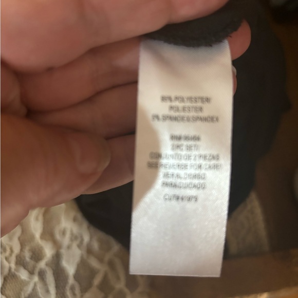 NWT 2pc. Studio 1 size 16 geometric design dress and solid black top. - Picture 9 of 11